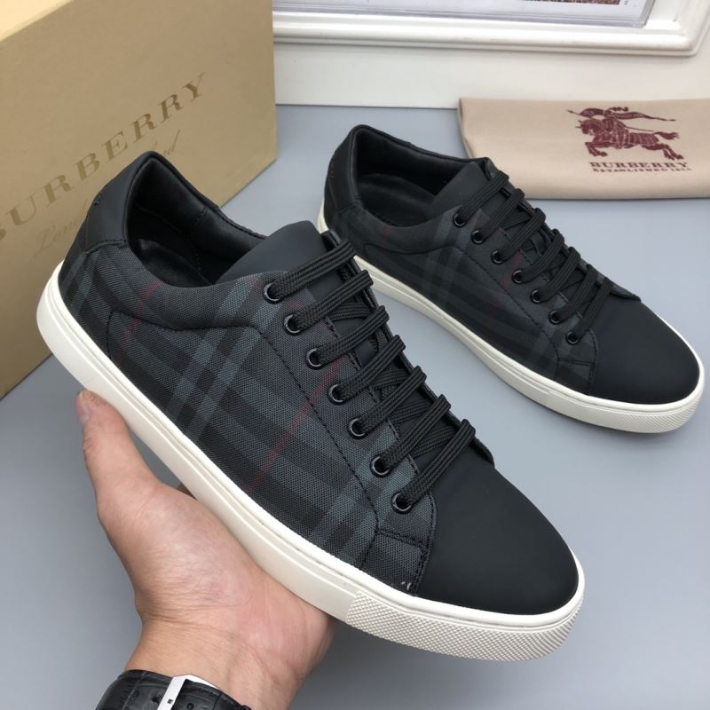 Burberry Low Shoes